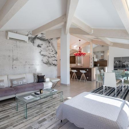 Appartement Delice A Saint-Tropez Exterior foto