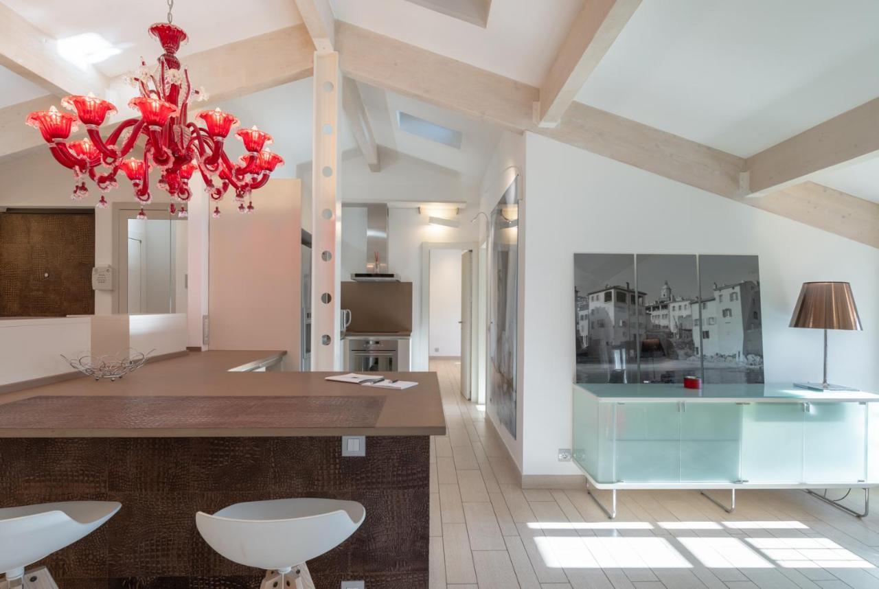 Appartement Delice A Saint-Tropez Exterior foto